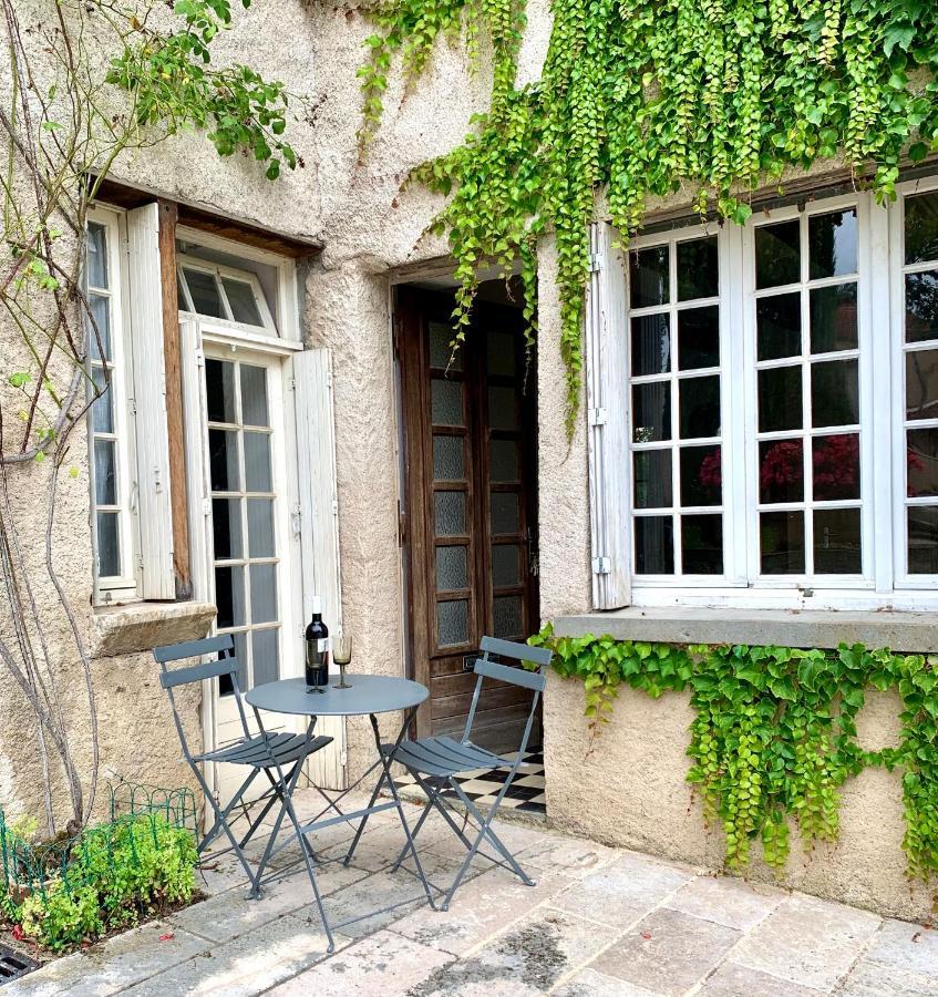 Stylish One Bedroom Apartment In A Lovely Village Saint-Vincent-Rive-dʼOlt 외부 사진